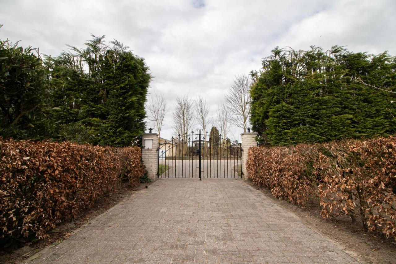 De Vrienden Van Sir Sirjansland Exterior photo